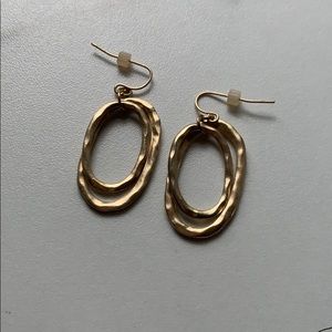 gold circle earrings